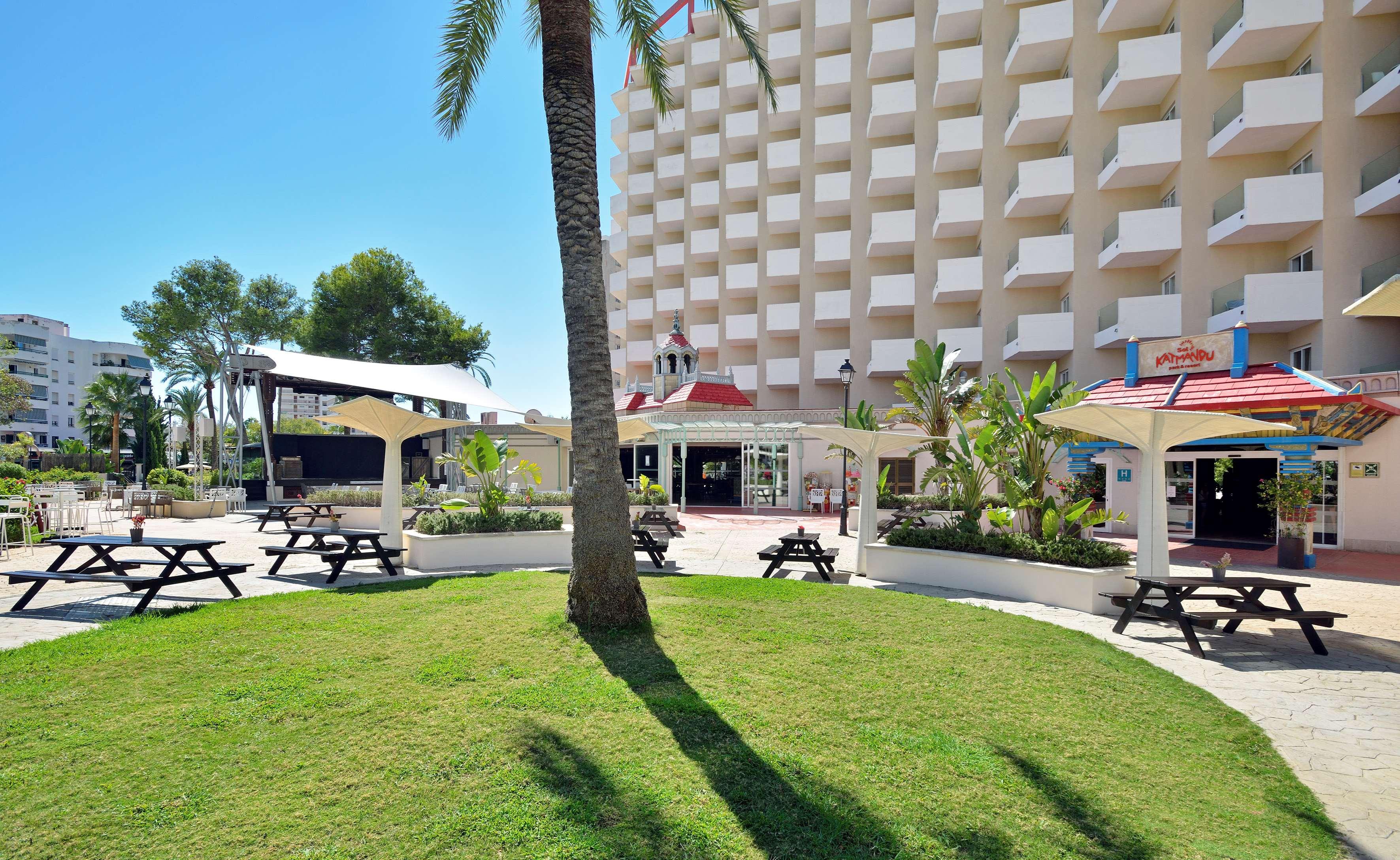 Sol Katmandu Park & Resort Magaluf  Exterior foto