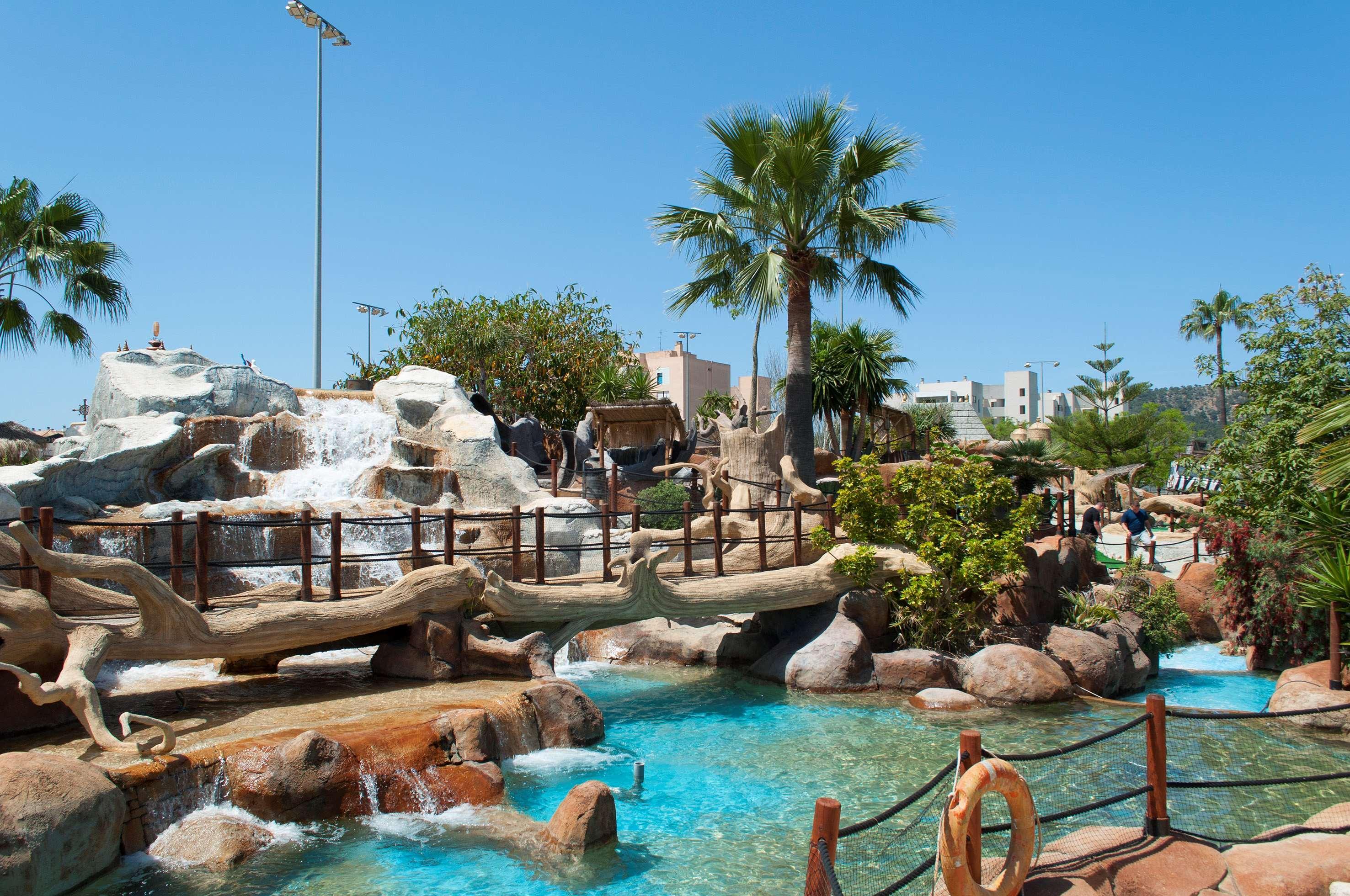 Sol Katmandu Park & Resort Magaluf  Exterior foto