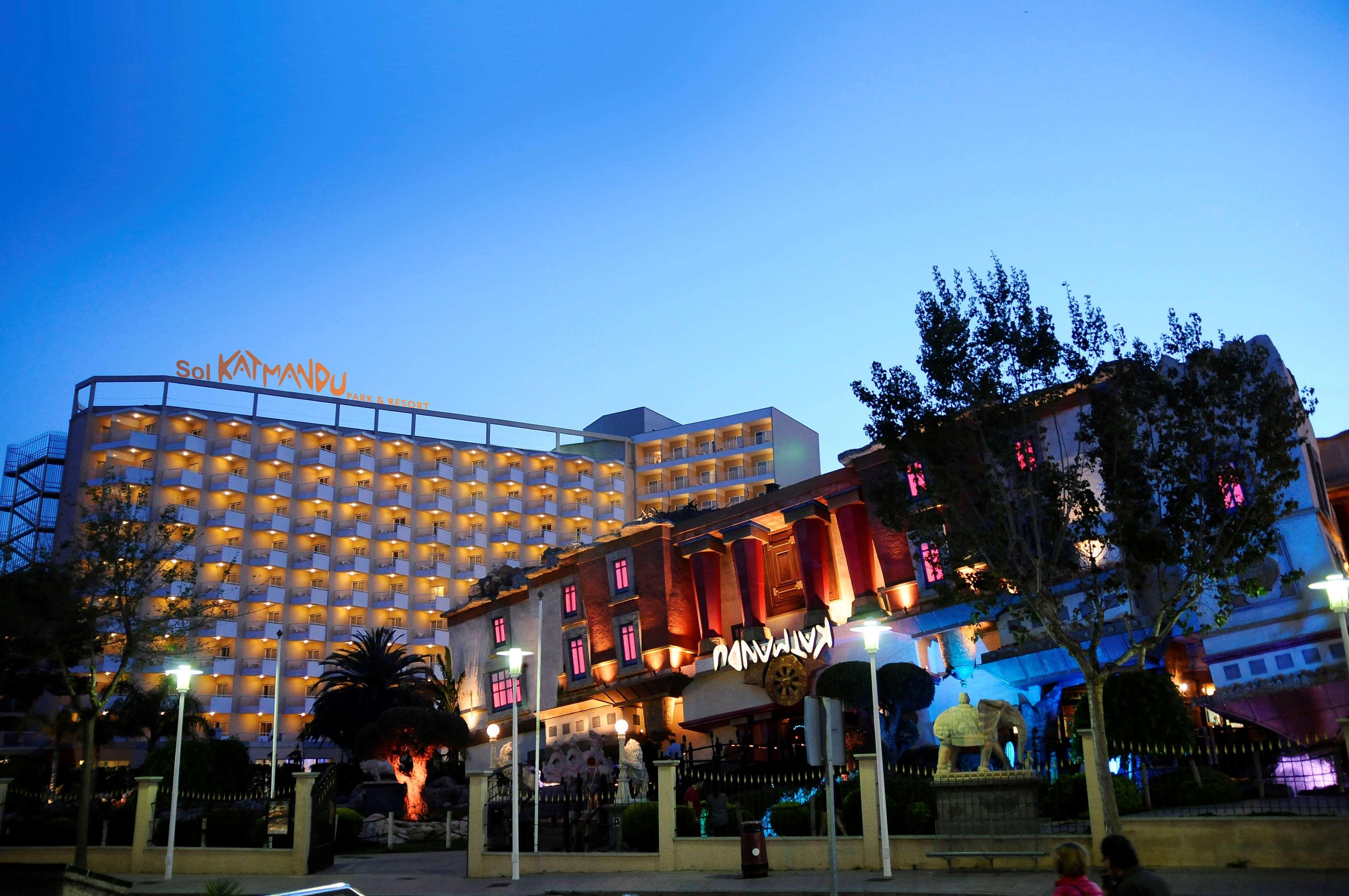 Sol Katmandu Park & Resort Magaluf  Exterior foto