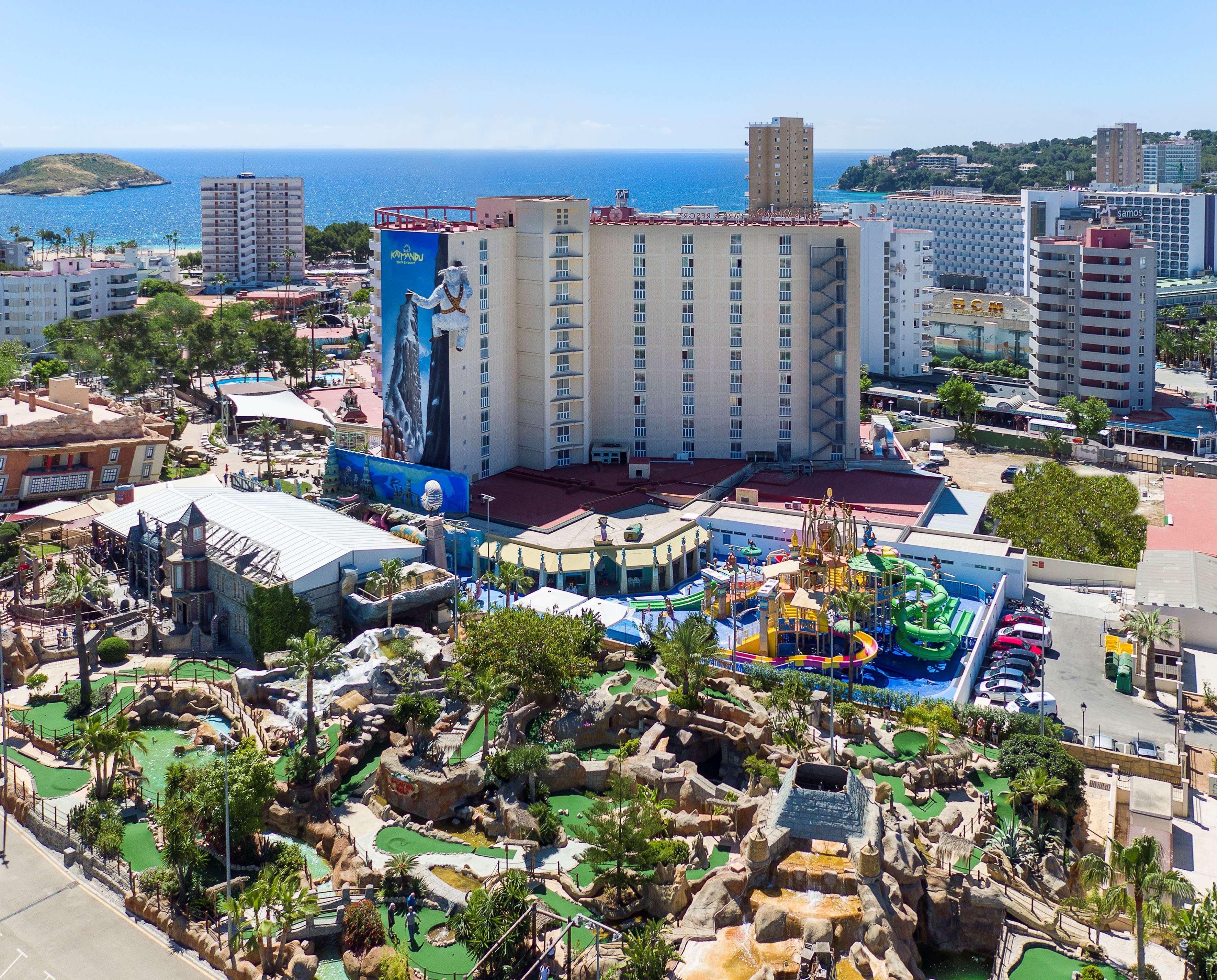 Sol Katmandu Park & Resort Magaluf  Exterior foto